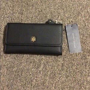 Tommy Hilfiger Wallet